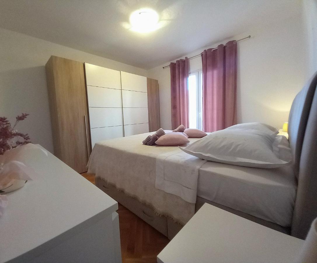 P&m Apartment Makarska
